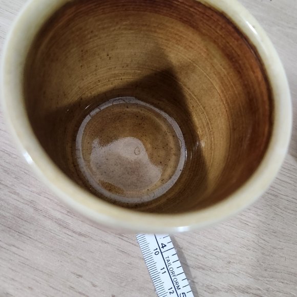 set of handmade pottery plant pots - Picture 2 of 3